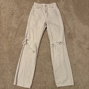 White high-waisted ripped denim jeans!